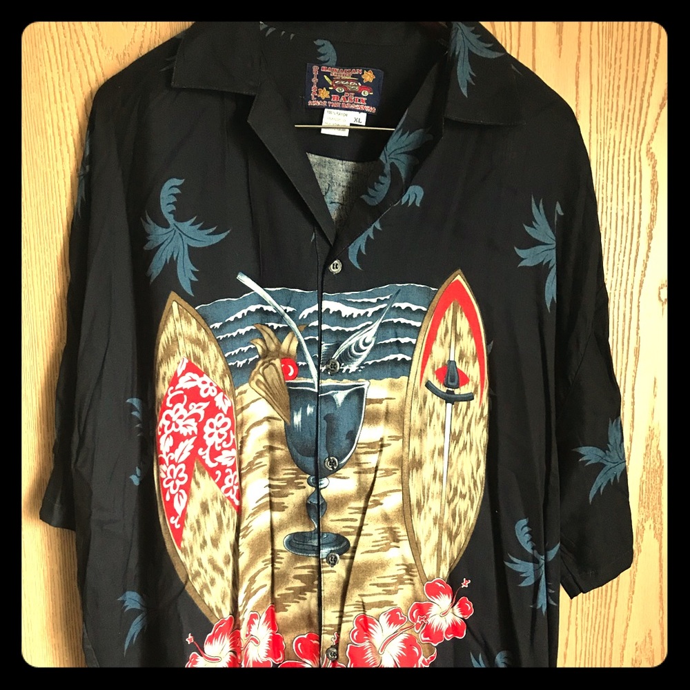 Men’s Hawaiian Style Button Down Shirt